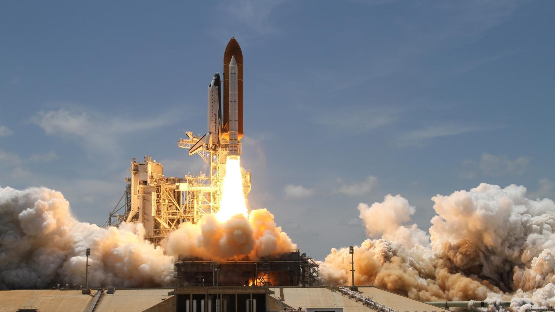 “青训+产业+文化”多重发力,行业打造多元融合发展新格局,产业多元化和产业融合