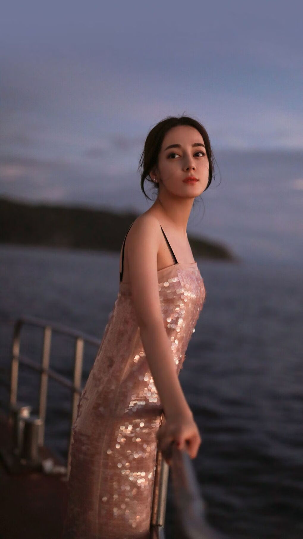 爱游戏app-法甲战术变化迅速，精彩配合引发观众热潮，法甲介绍